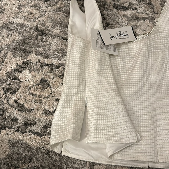 NWT Joseph Ribkoff White Top - Picture 3 of 6
